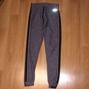 🎀 PINK sweatpants/joggers 🎀